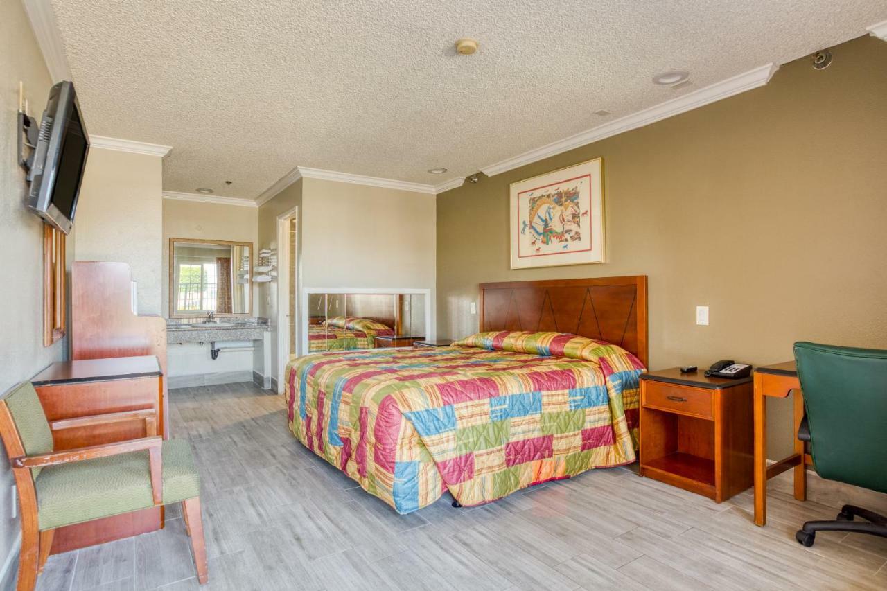 Hotel Corona Ca - Hwy 91 외부 사진