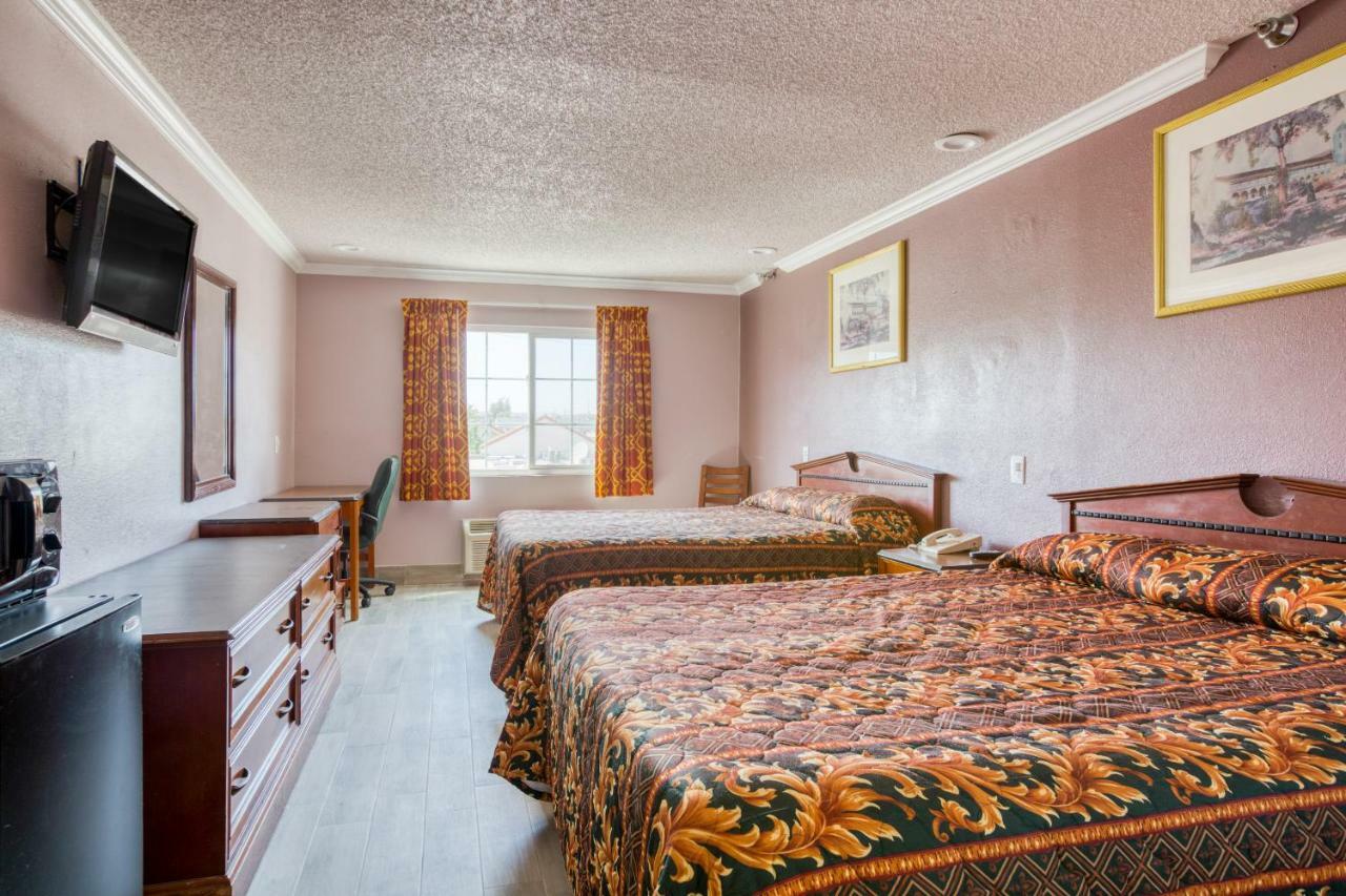 Hotel Corona Ca - Hwy 91 외부 사진